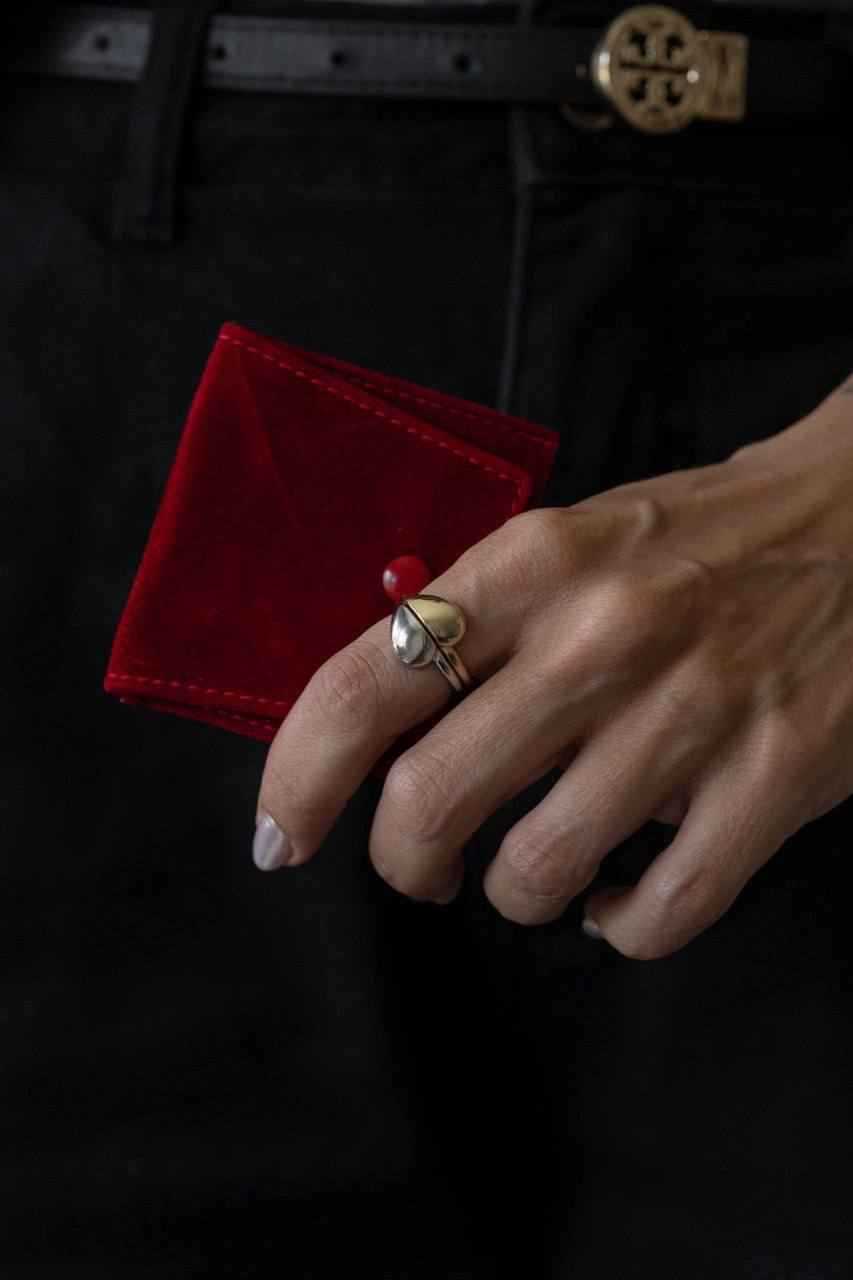 Anel Heart dois banhos em ródio e ouro 18k