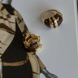 Argola Detalhe Resina Brown