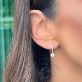 Argola em Prata 925 com Moissanite Meia Cravação e Ponto de Luz 5mm