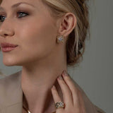 Brinco Louvre Martelado Detalhe Microcravejado