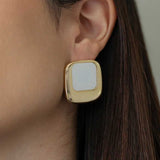 Brinco Resina Madre Quadrado