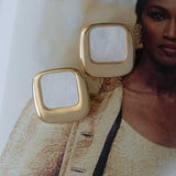 Brinco Resina Madre Quadrado