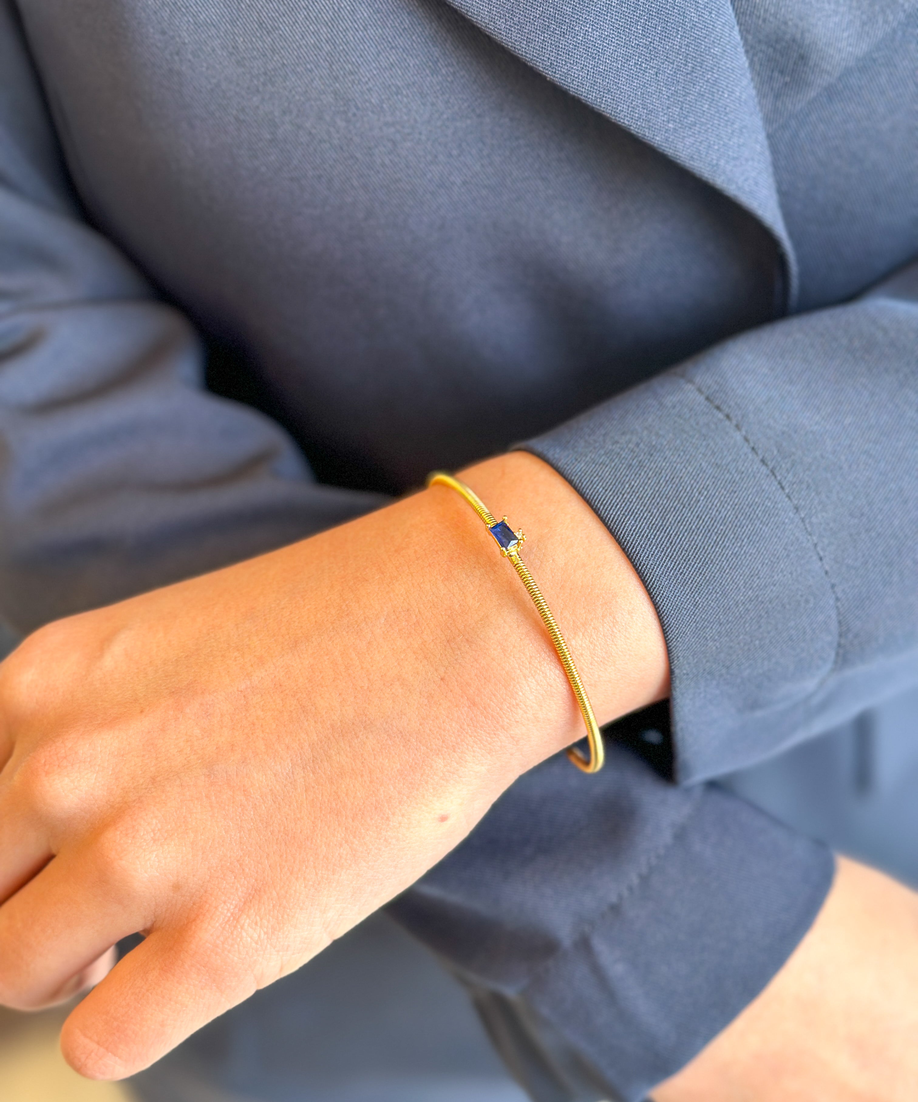 Bracelete Italiano Retângulo ponto de Luz Aberto 8665_162,00(4).jpg