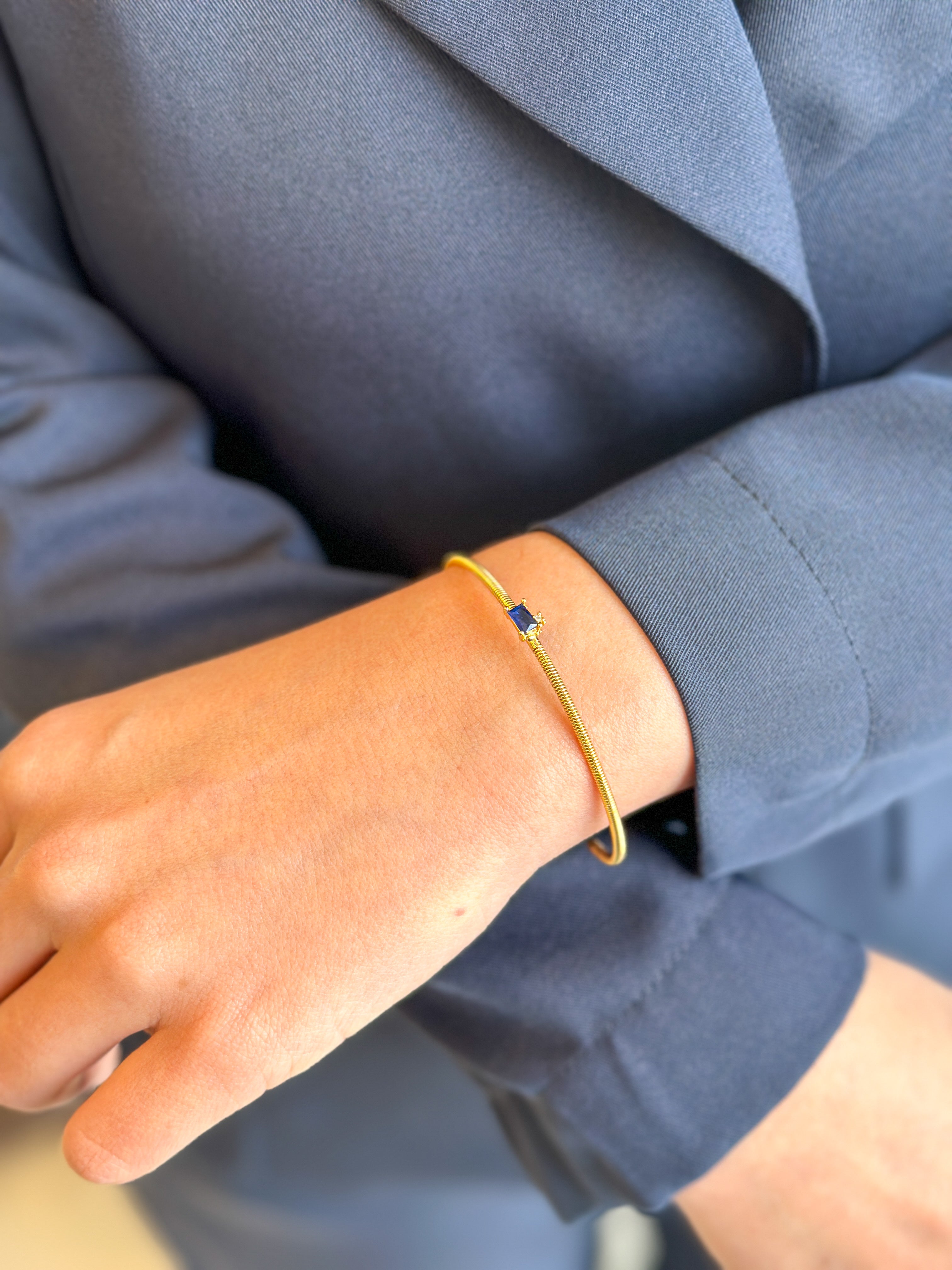 Bracelete Italiano Retângulo ponto de Luz Aberto 8665_162,00(4).jpg