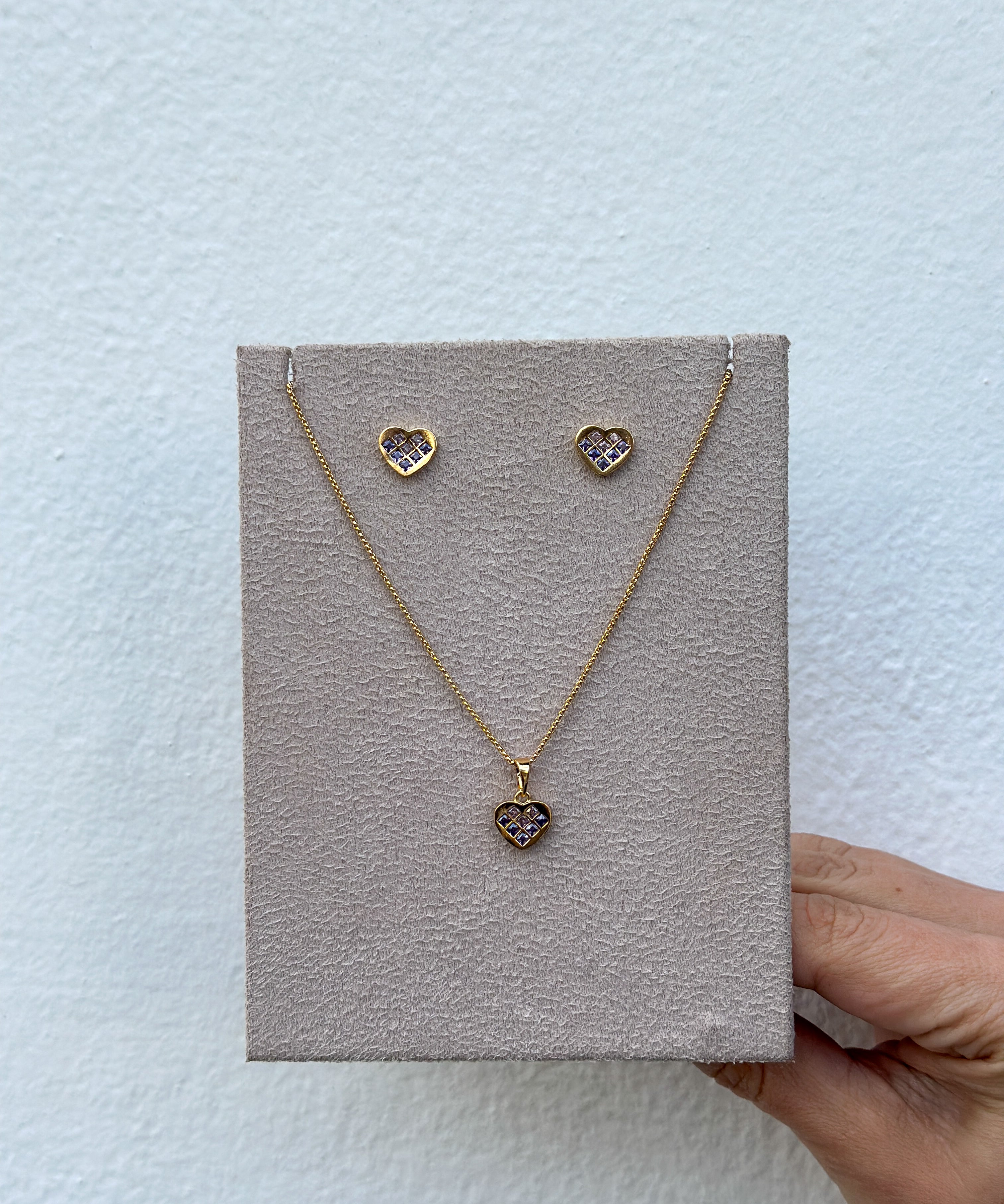 Brinco Heart Cristais Ametista 10454_122,00 e Colar Heart Cristais Ametista 10473_232,00(1).jpg