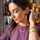 Brinco Resina Brown Pingente Perolado 12025_238,00 e Colar Barrel 11701_358,00 e Bracelete Traços 9900_354,00(1).jpg