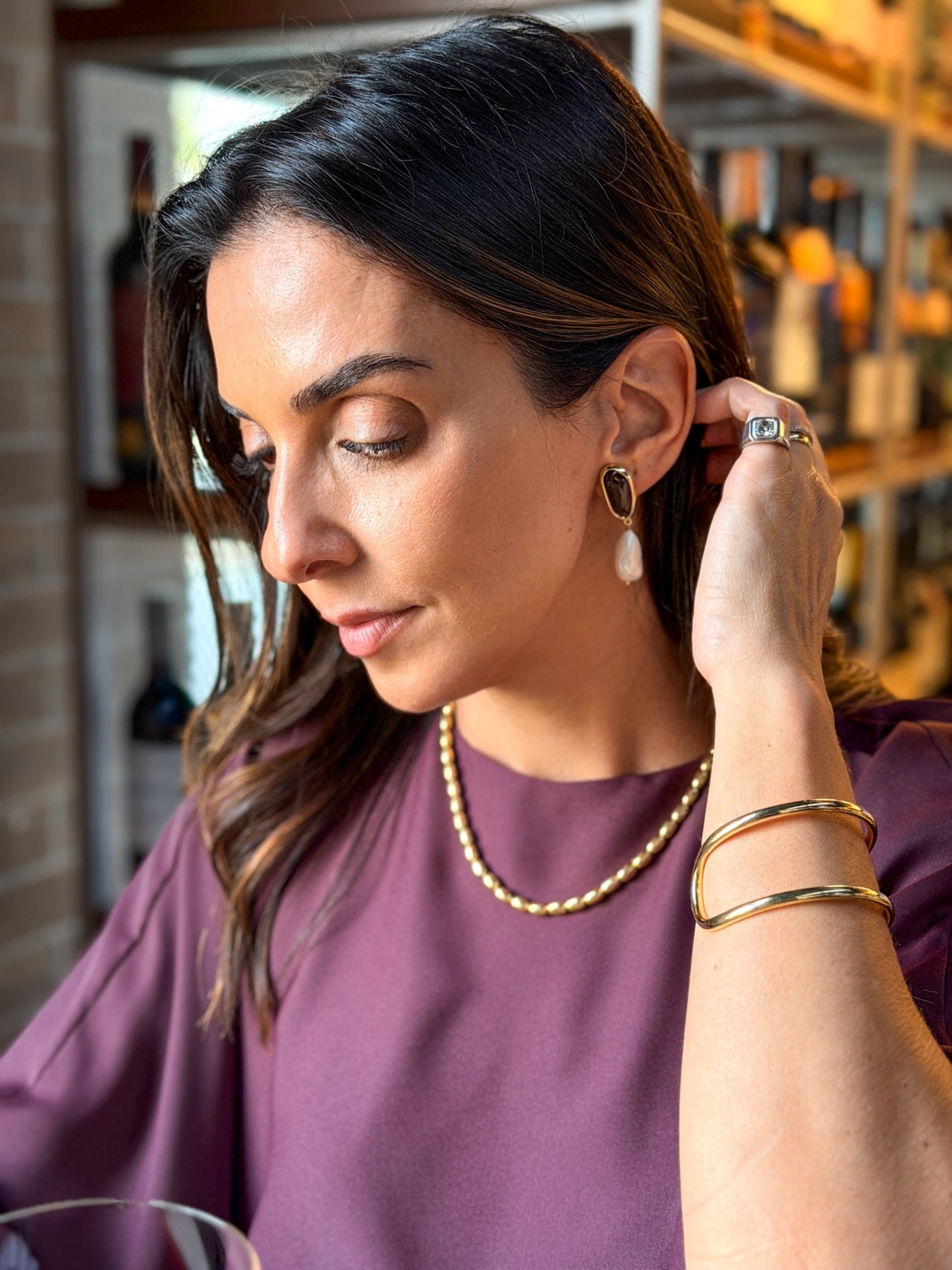 Brinco Resina Brown Pingente Perolado 12025_238,00 e Colar Barrel 11701_358,00 e Bracelete Traços 9900_354,00(1).jpg