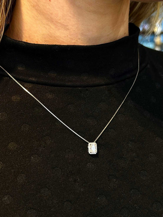 Colar Prata 925 com Moissanite – Retângulo 4mm com Cravação ao Redor