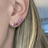 Ear Cuff Prata 925 – Quatro Triângulos Decrescentes com Safira Pink