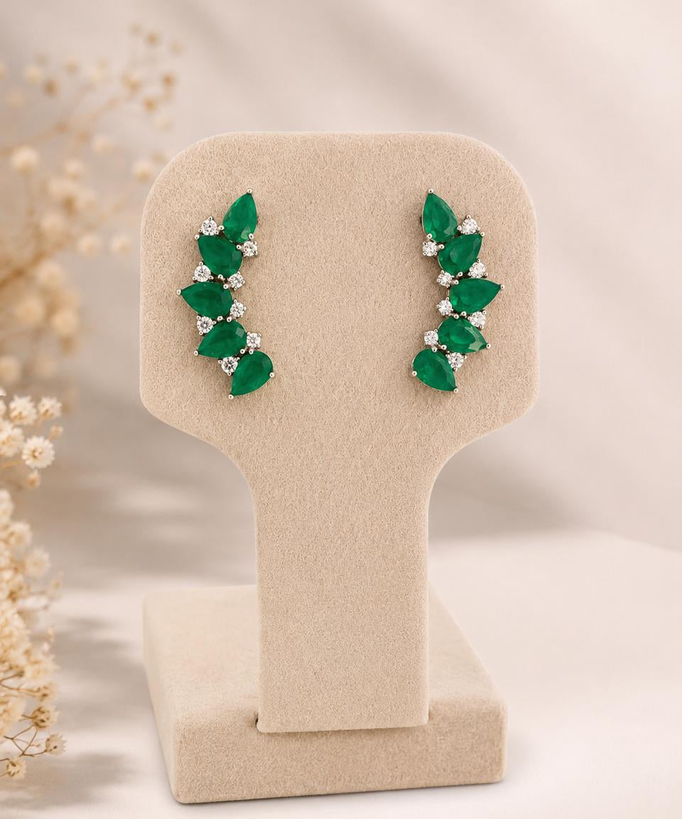 Brinco EarCuff Gotas e pontos prata 925
