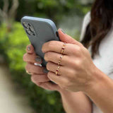 Anel regulável com zircônia vermelha quadrada em banho de ouro 18k