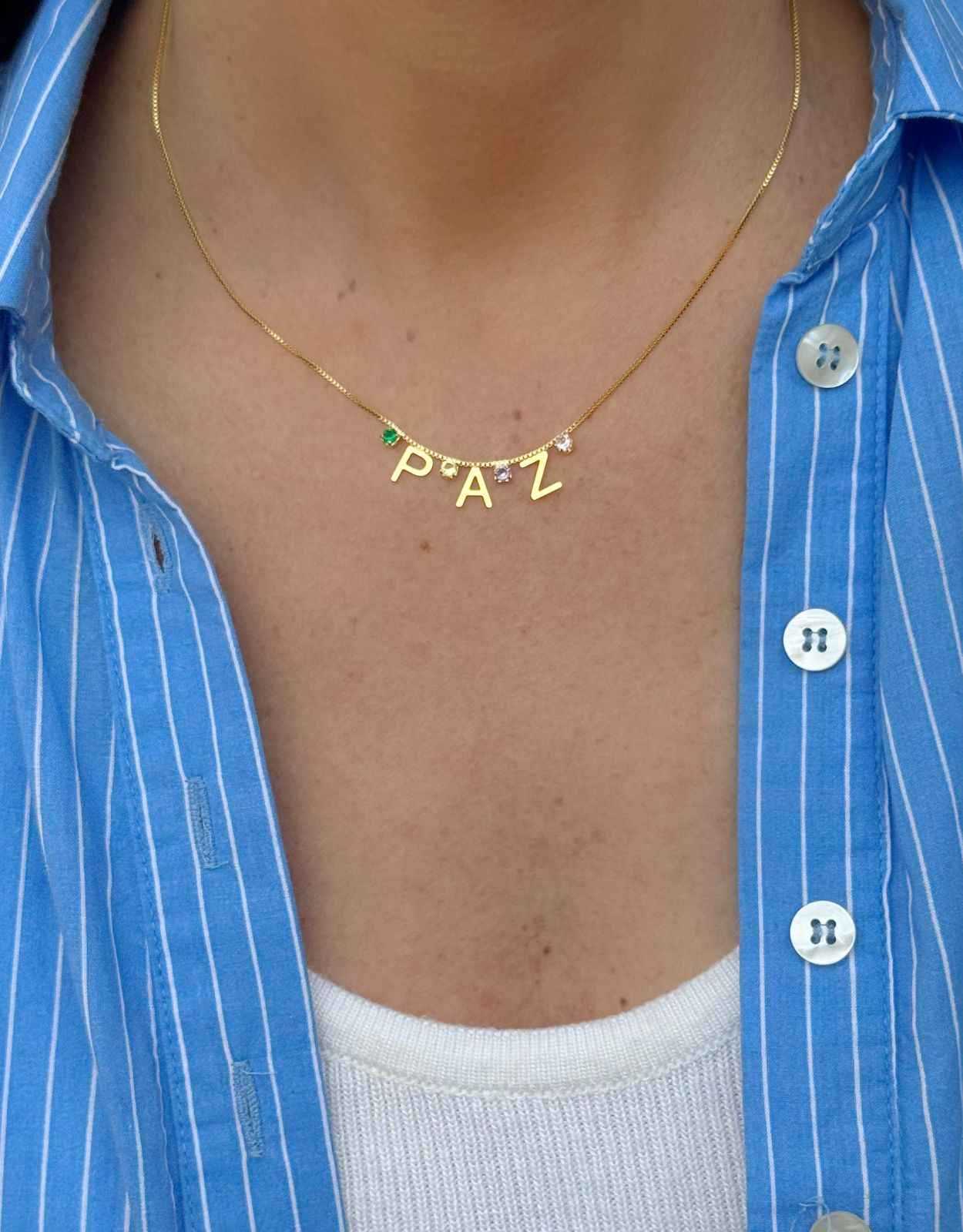 Colar paz com zircônias coloridas em banho de ouro 18k