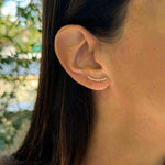 Ear cuff cravação inglesa em banho de ouro 18k
